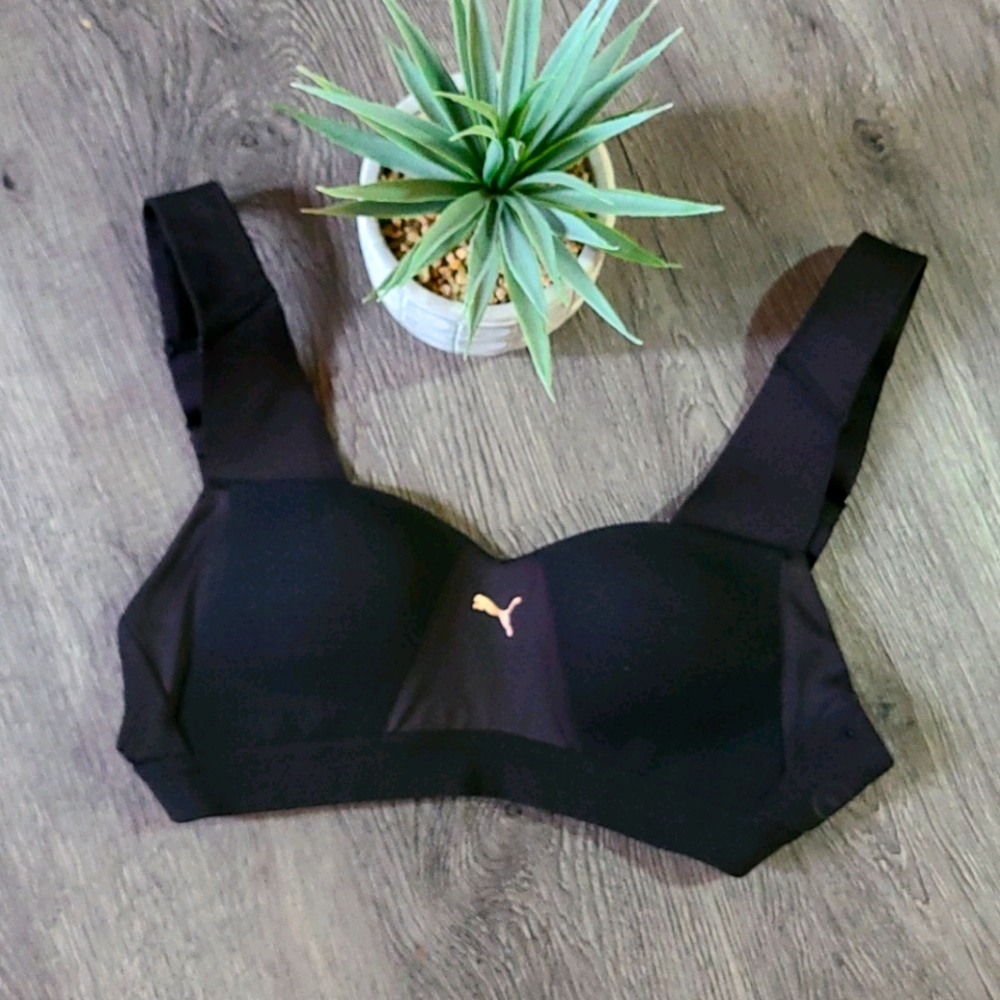 Black Puma Sports Bra. 32 A/XS.